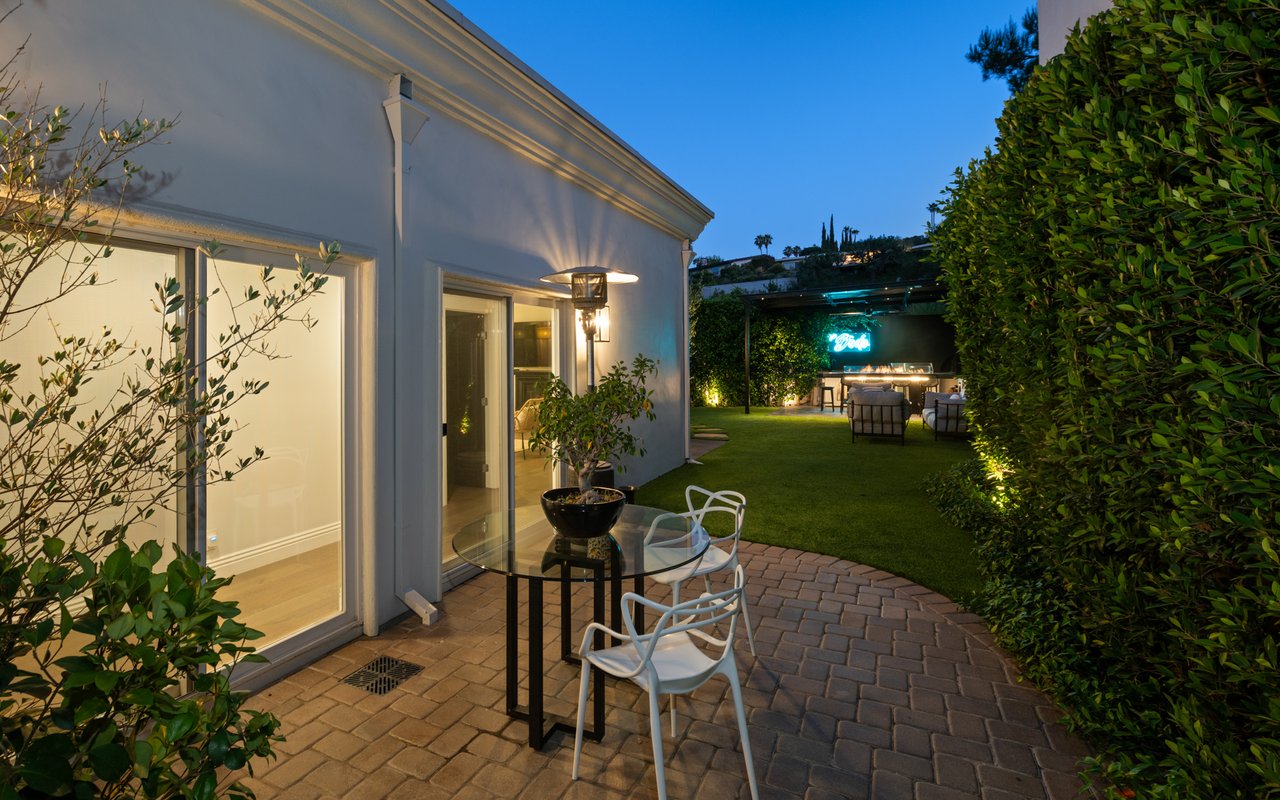 2209 Banyan Dr, Brentwood