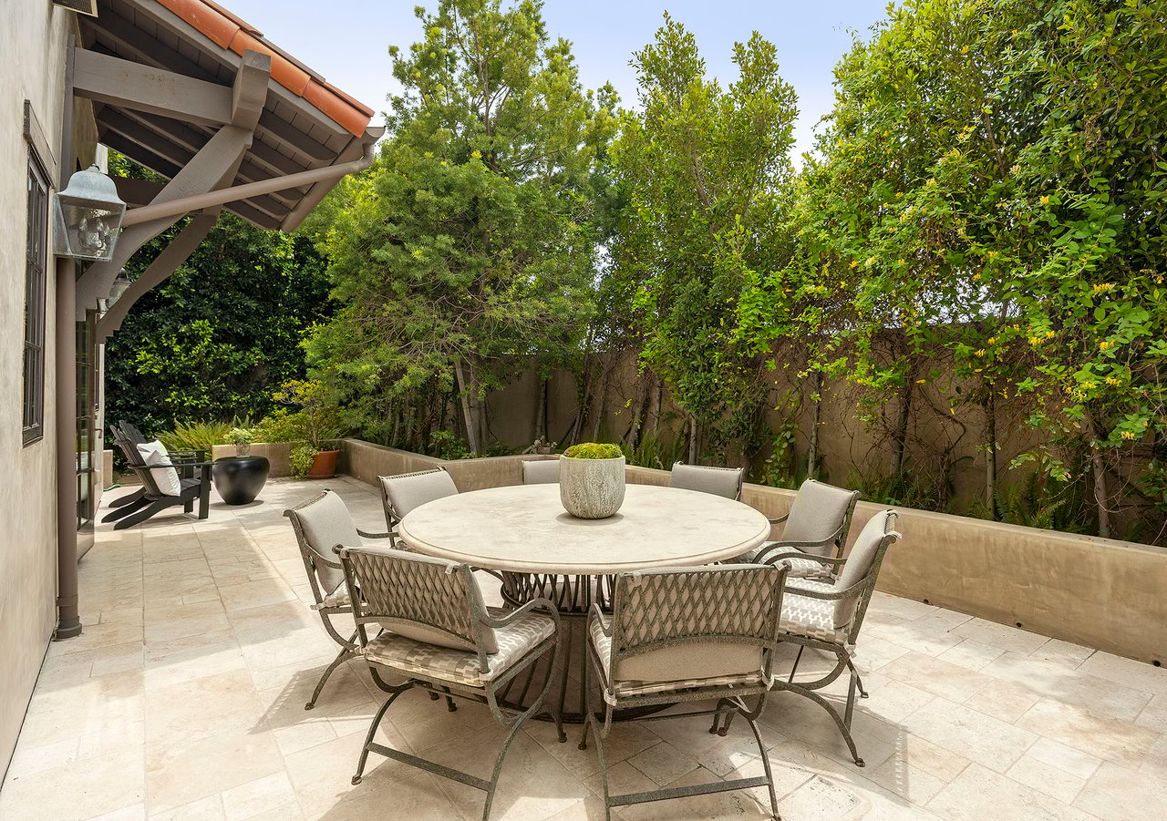 10210 Century Woods Dr, Century City
