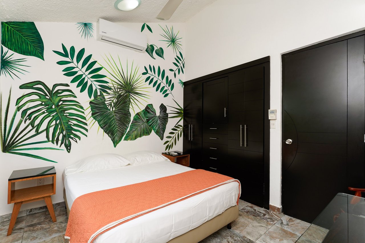 2 Bedroom, Condo, Mirador #6