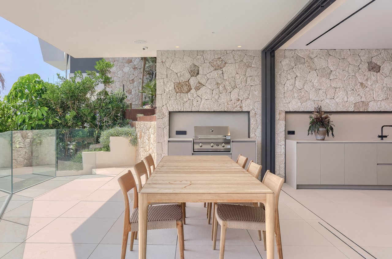 Modern Villa in The Exclusive El Toro Community