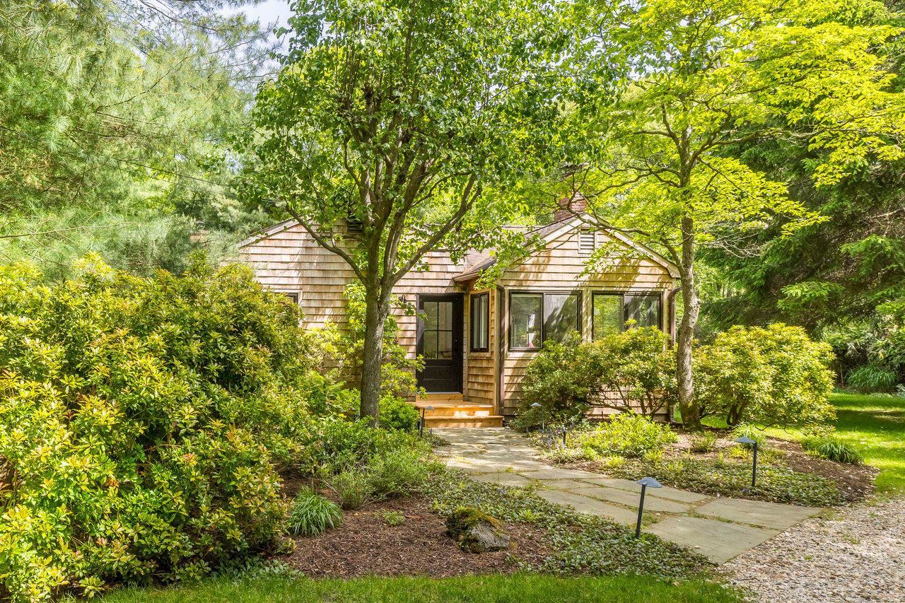 60 NW Landing Rd