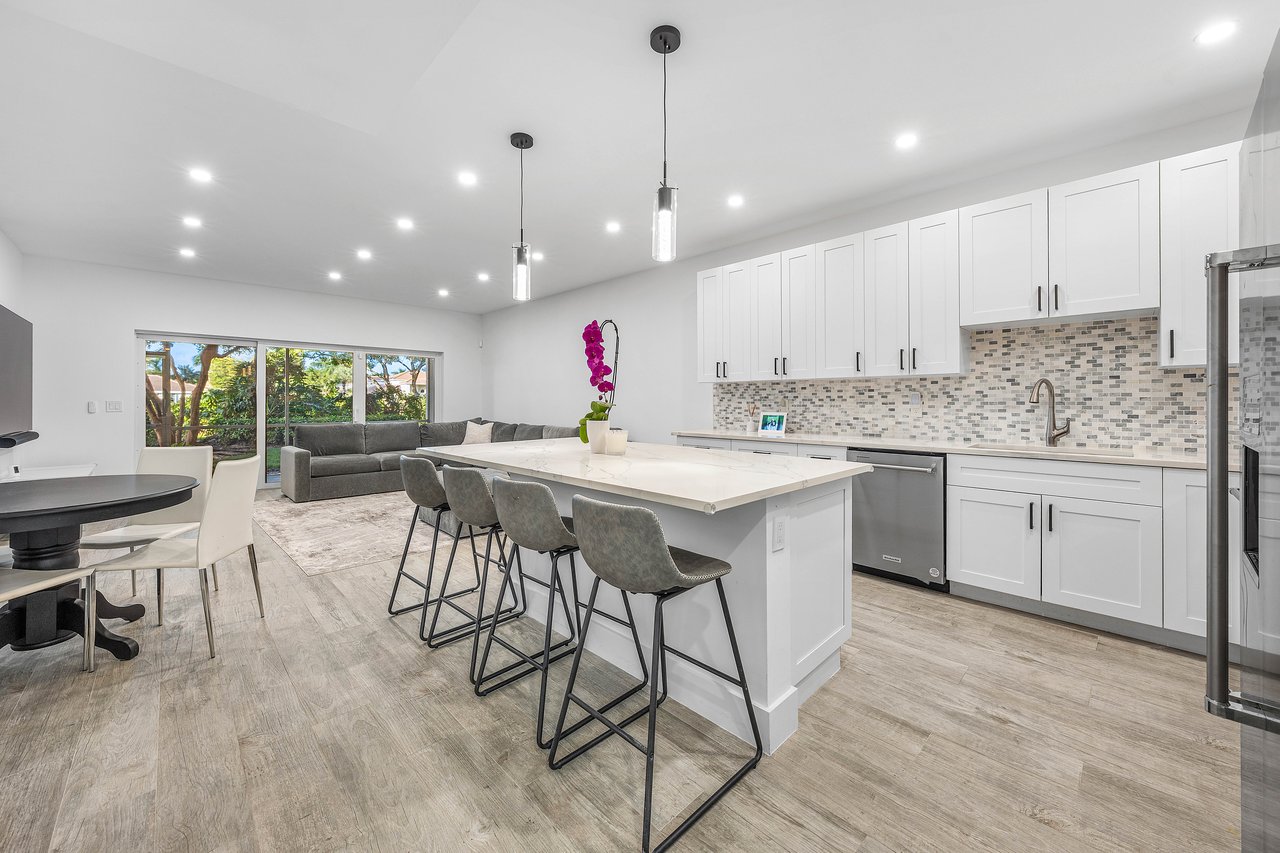 6229 Graycliff Drive A