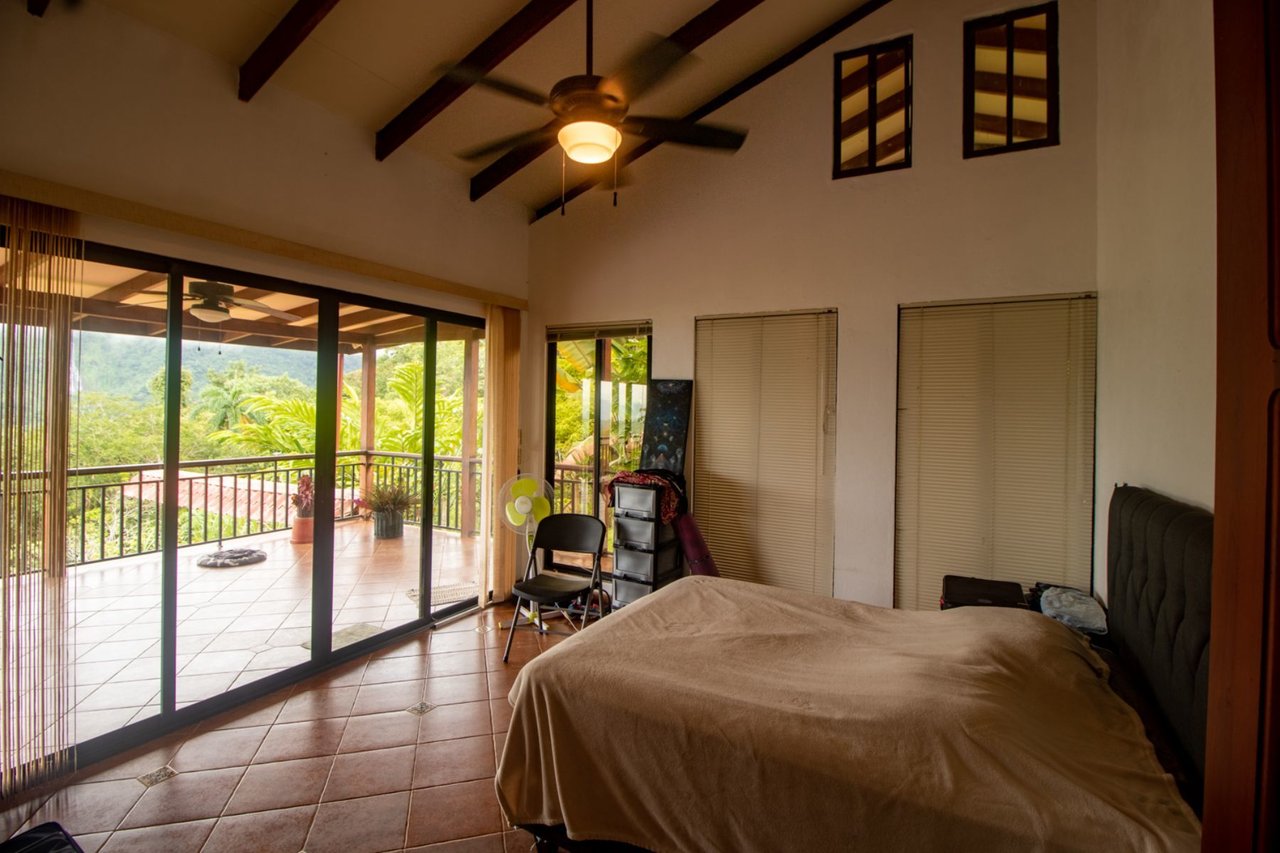 Waterfall View Residence, Perez Zeledon, San Jose
