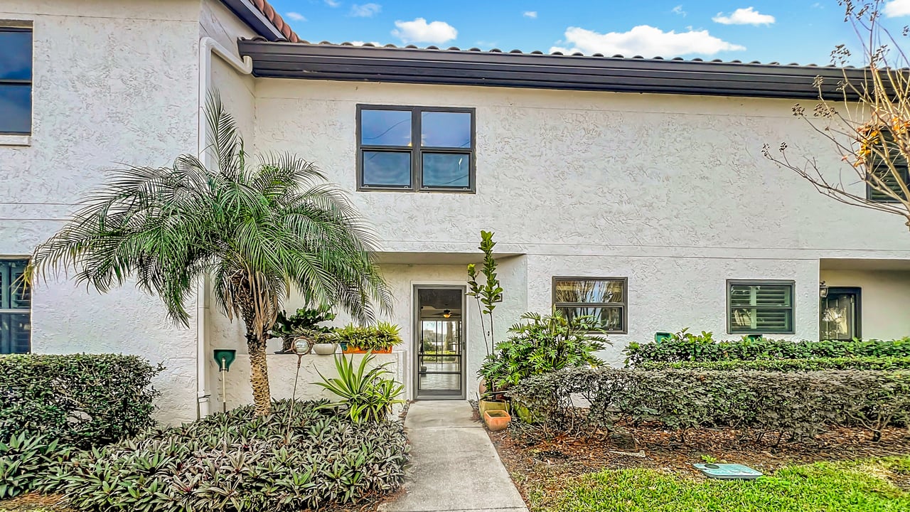 Winter Park Lakefront Townhome