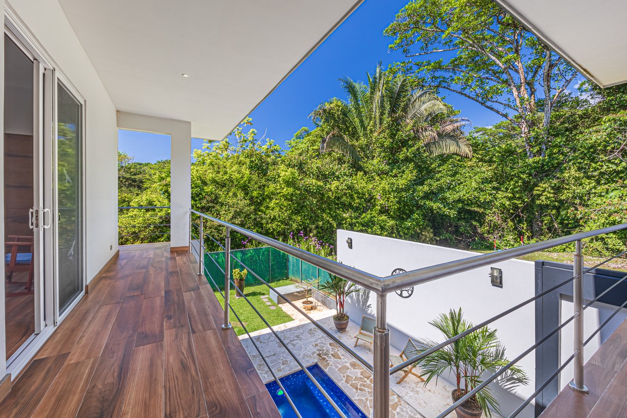 Elegant Tropical Villa Steps from Playa Hermosa – Gated Community