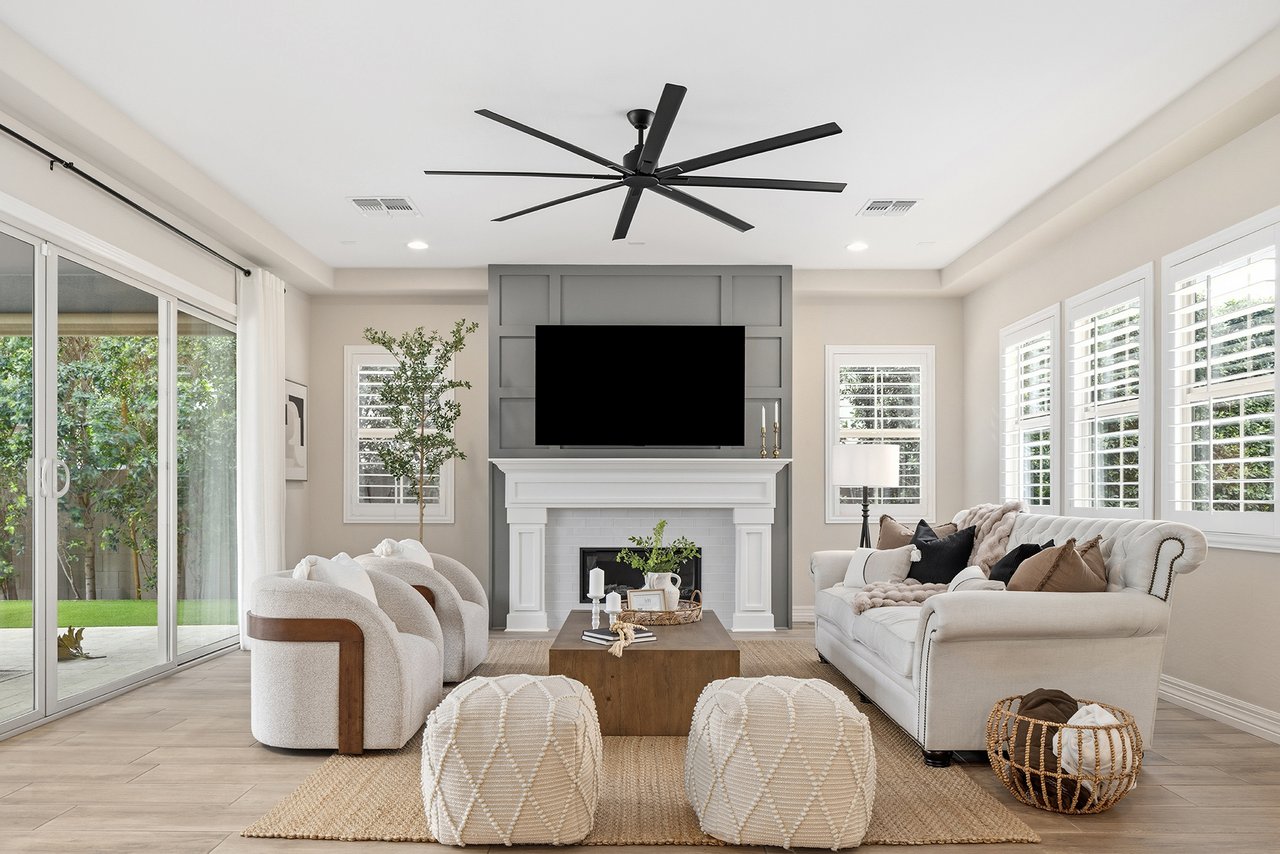 3743 E ARABIAN Drive