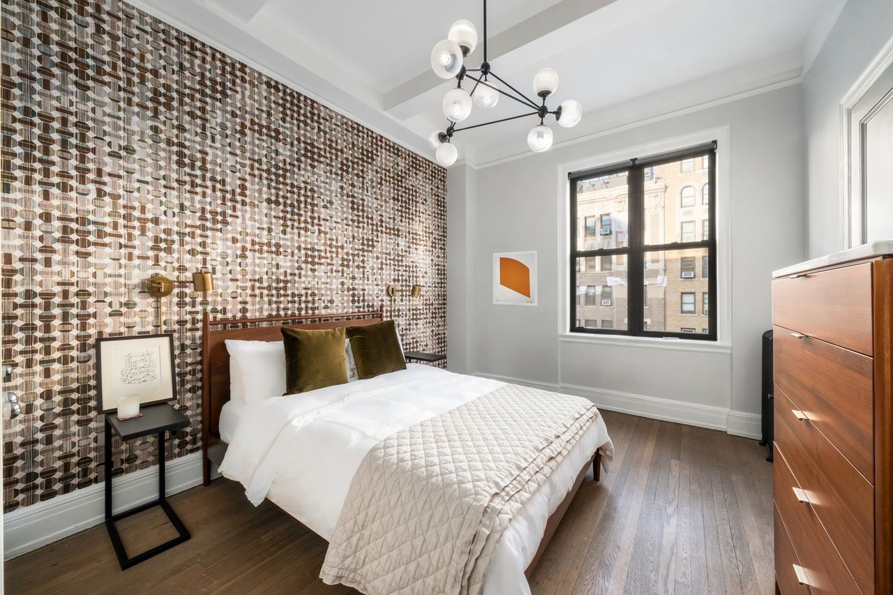 302 West 86th Street 