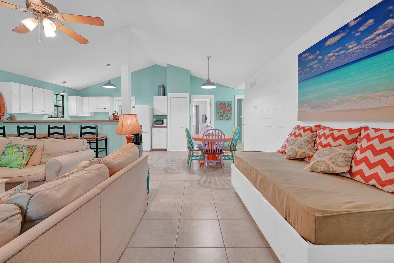 465 Seacrest Dr