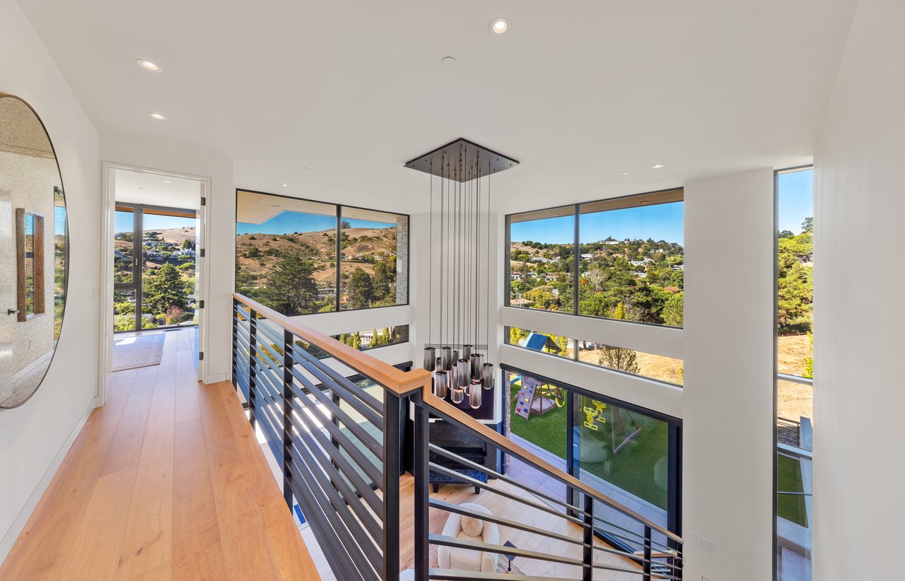 Modern Luxury - Completed in 2020