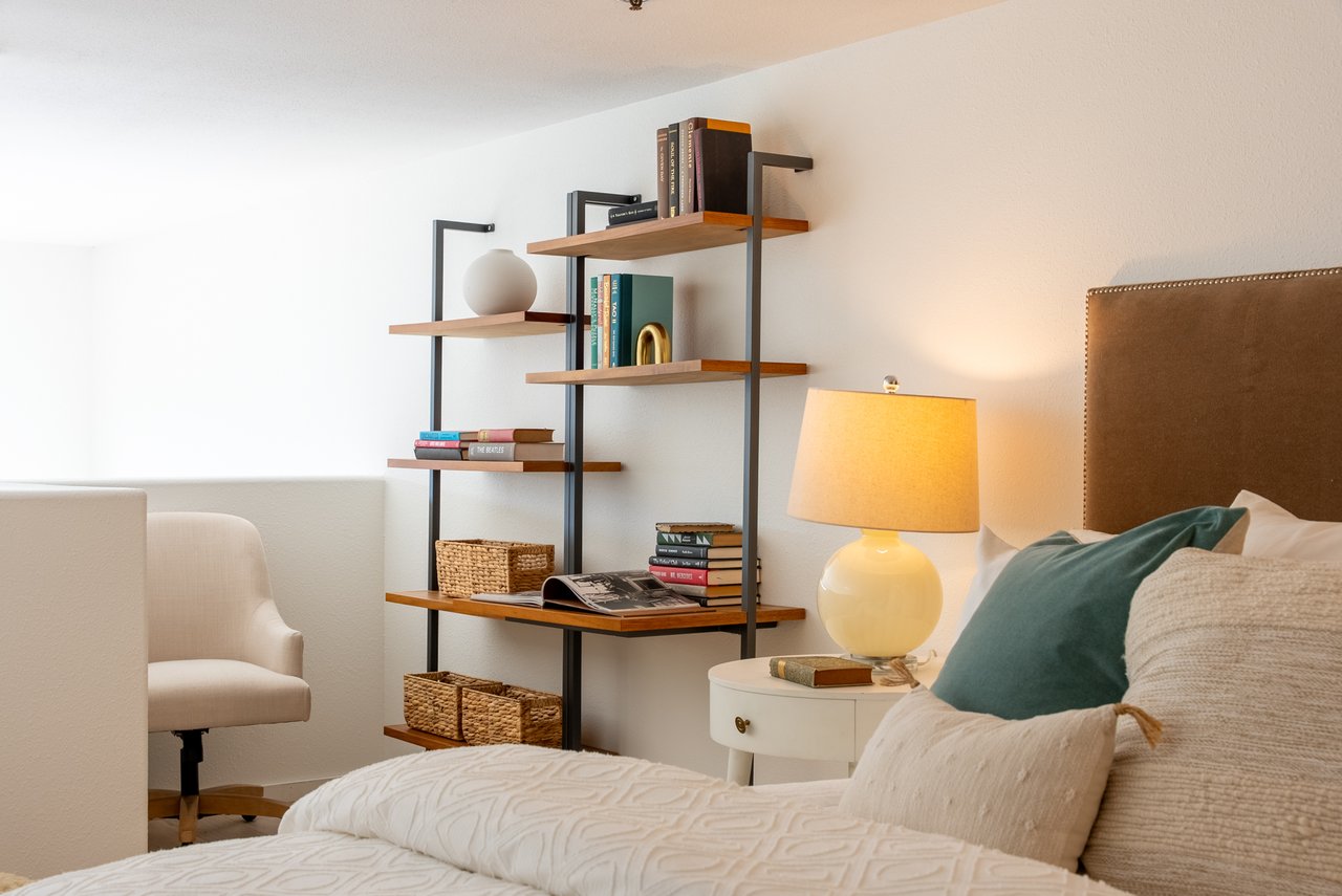 2301 Harrison St #203