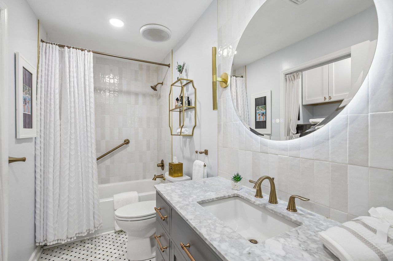 12 Louisburg Square