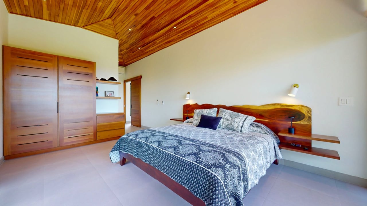 Private Modern Tropical Paradise Home For Sale in Ojochal, Costa Rica