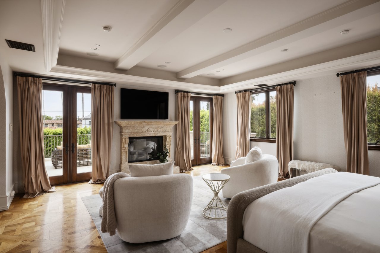 617 N Camden Dr, Beverly Hills