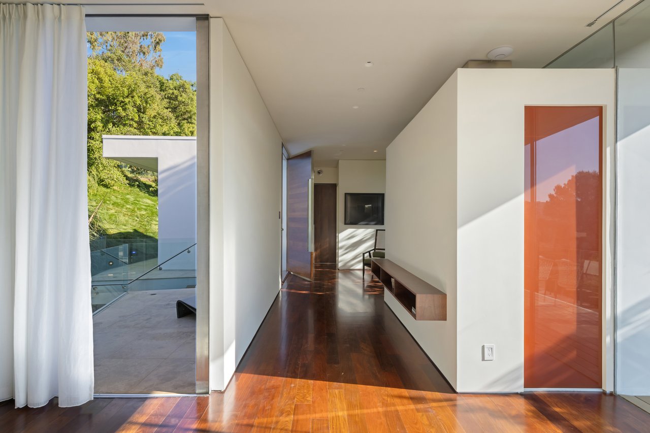 9727 Oak Pass Rd, beverly hills