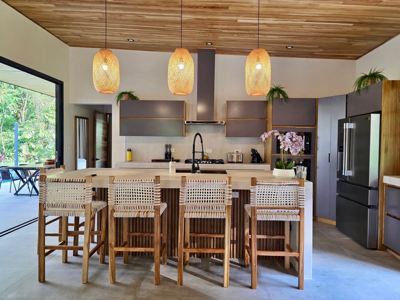 Stunning New Modern Home in Ojochal – Usable Lot Surrounded by Jungle and Creeks