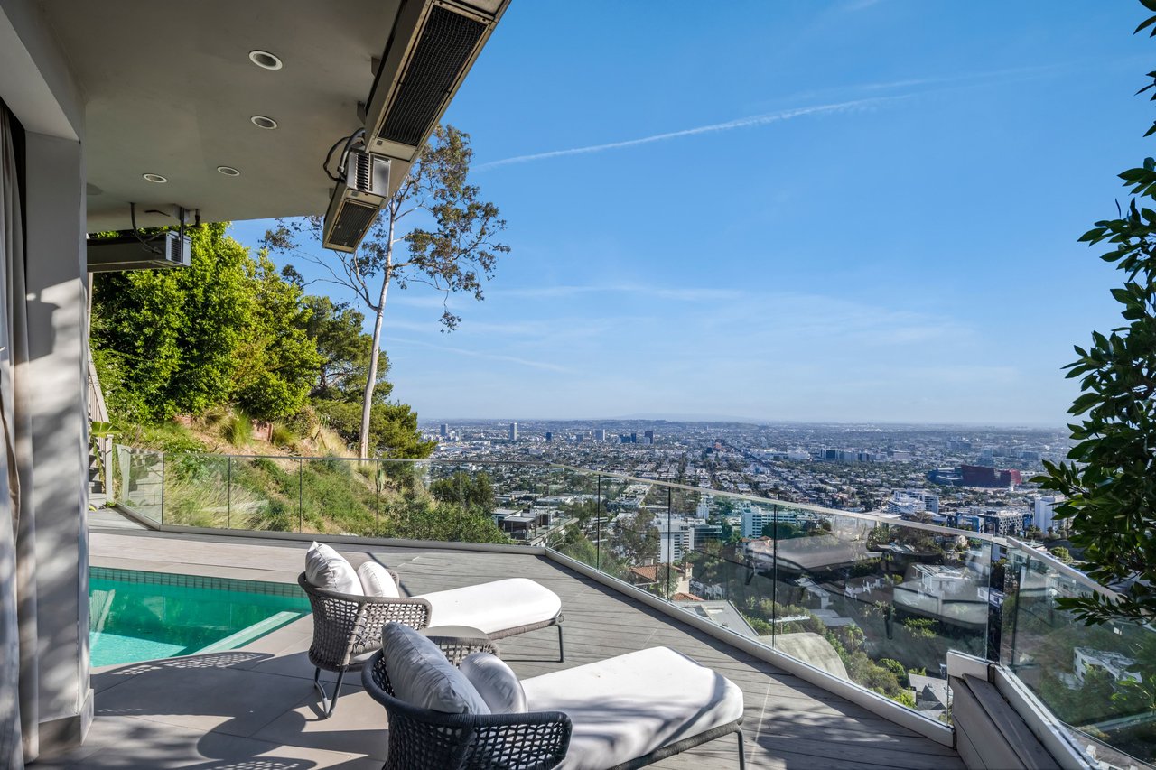 8572 Hillside Ave, Sunset Strip