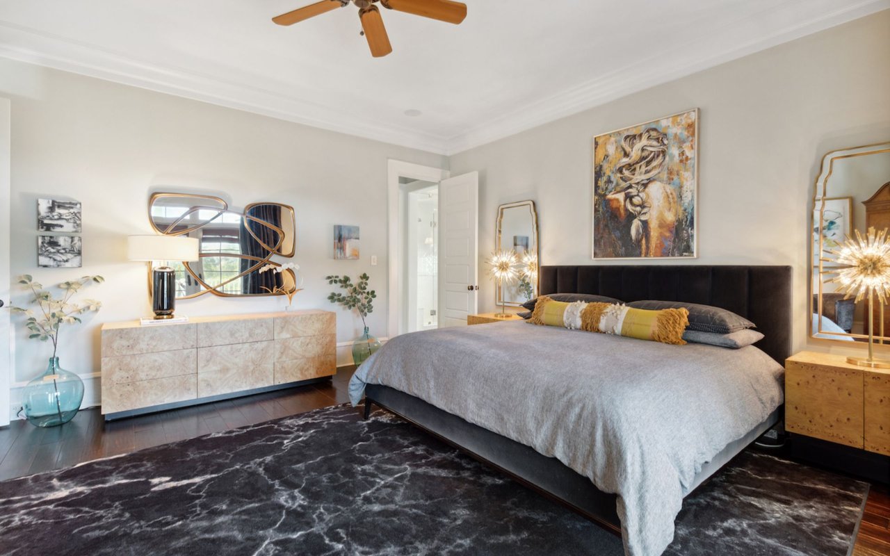 For Sale – Homes With Stunning Primary Suites