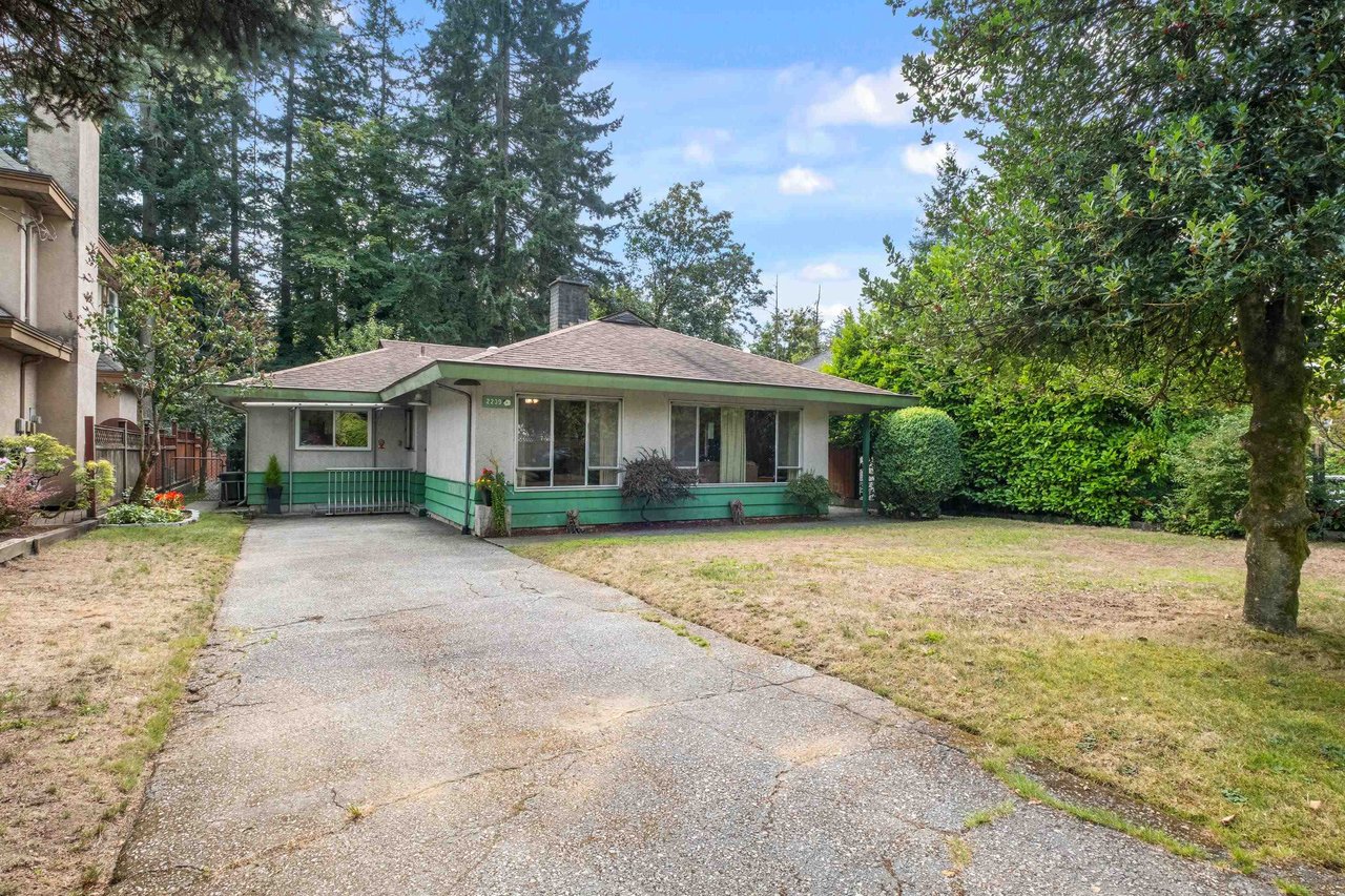 2239 Windridge Dr