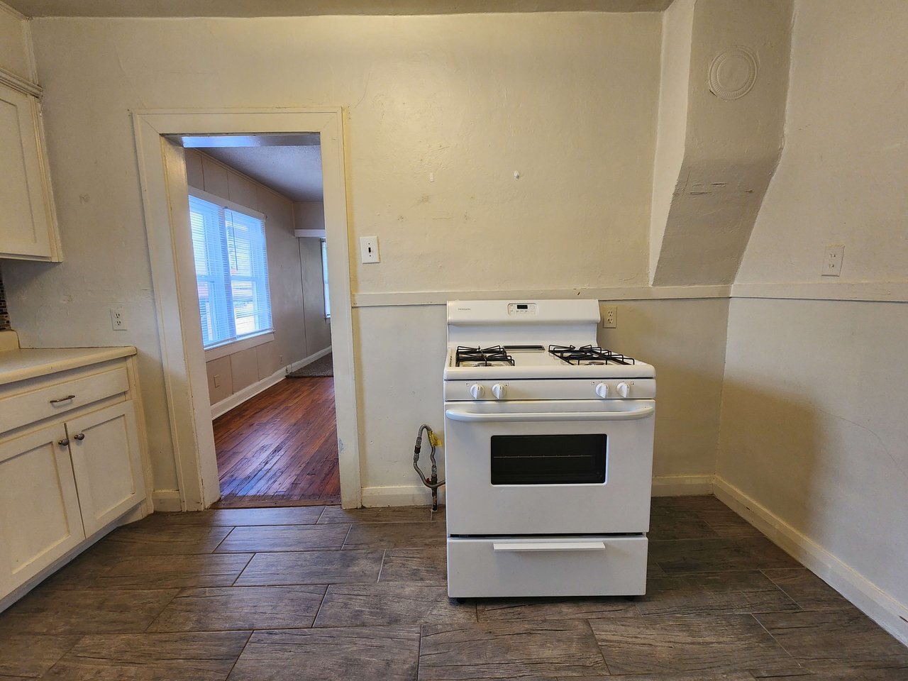 810 N. Market Ave