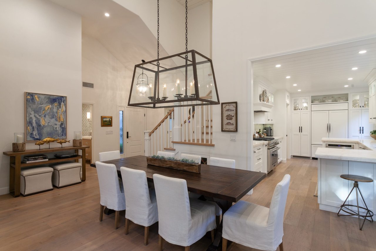 2551 Point Del Mar