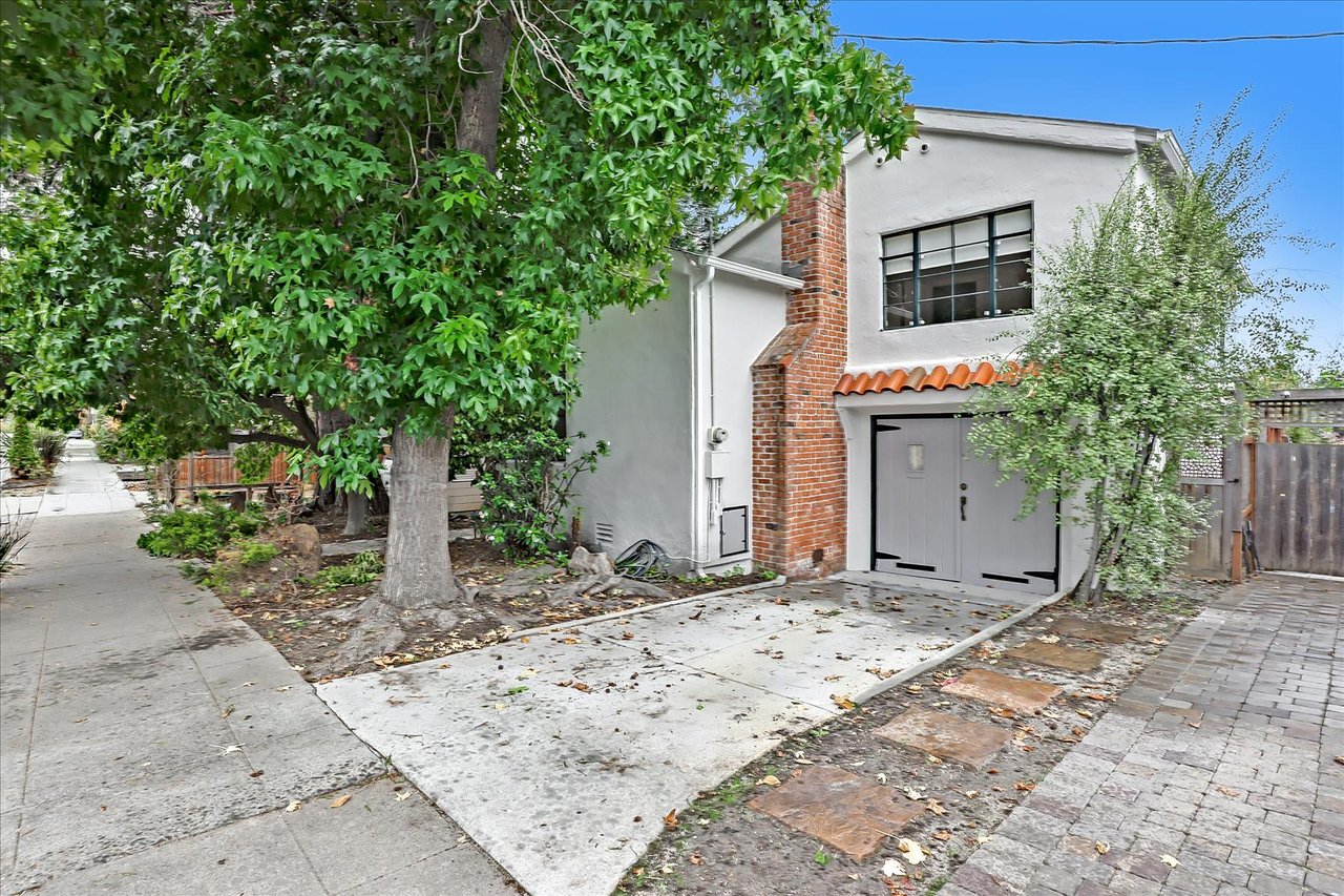 1534 Josephine Street 