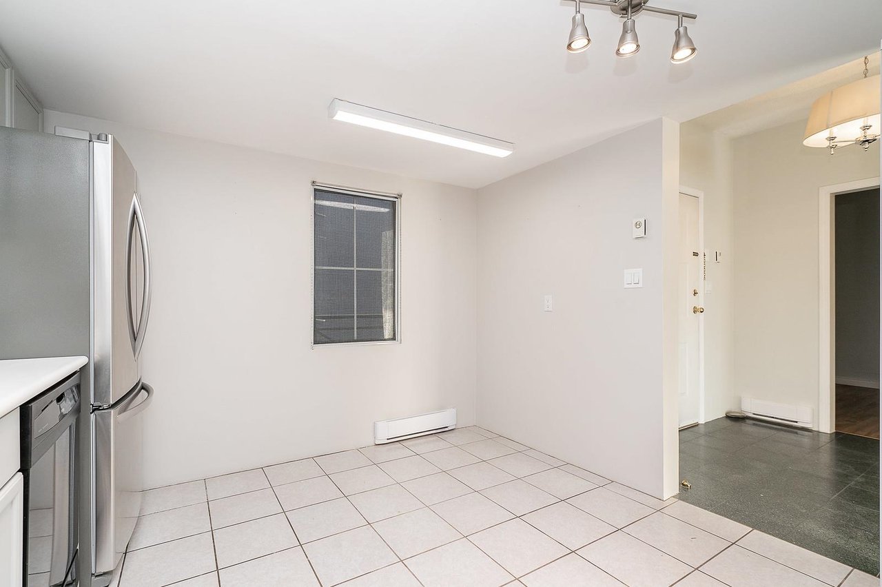 206-8 Laguna Ct