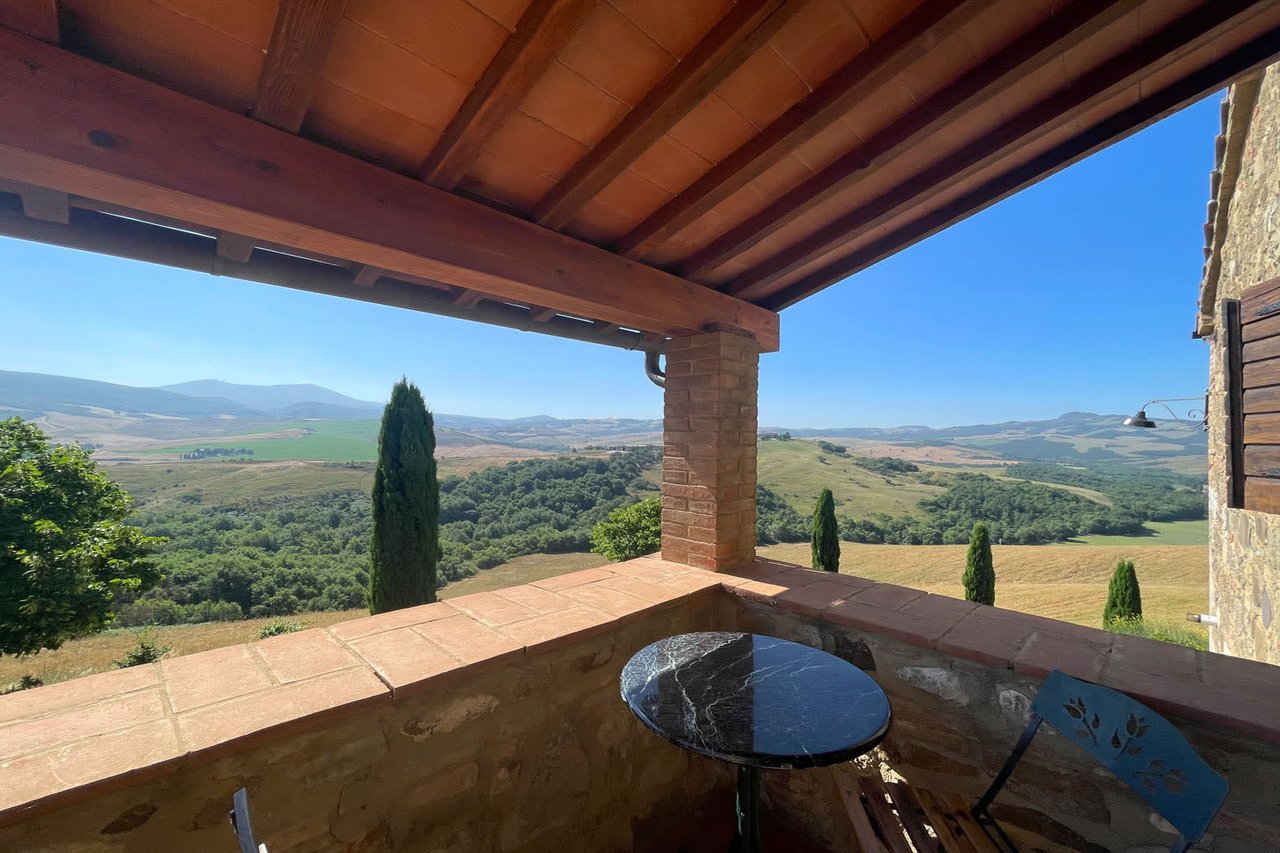 TENUTA IL GRANO “Charming Panoramic Farmhouse For Sale in Val d'Orcia”