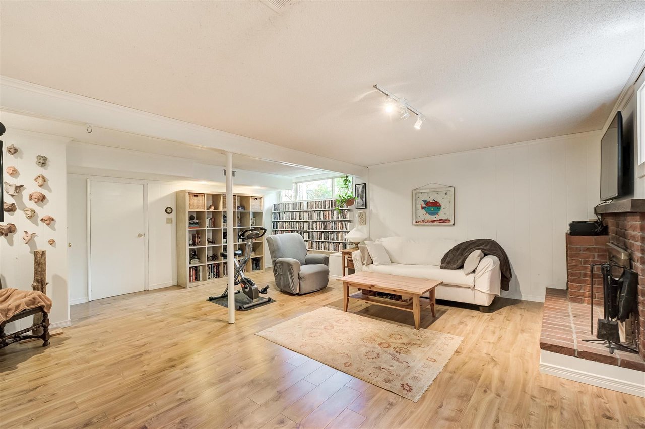 40 Nuffield Dr