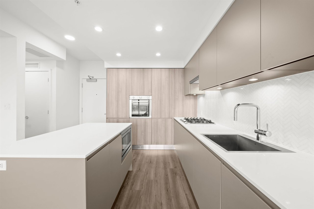 3208-3809 Evergreen Pl