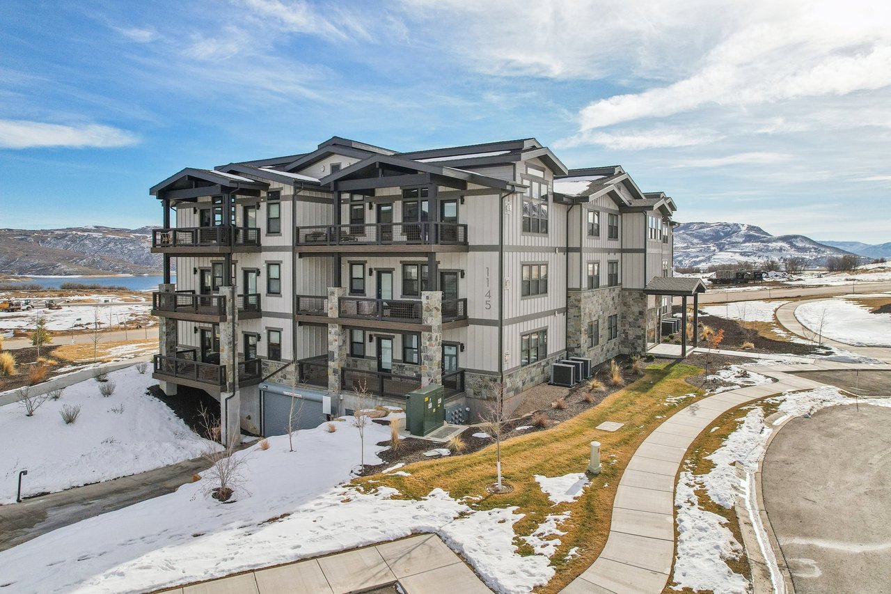 1145 W Helling Circle #304