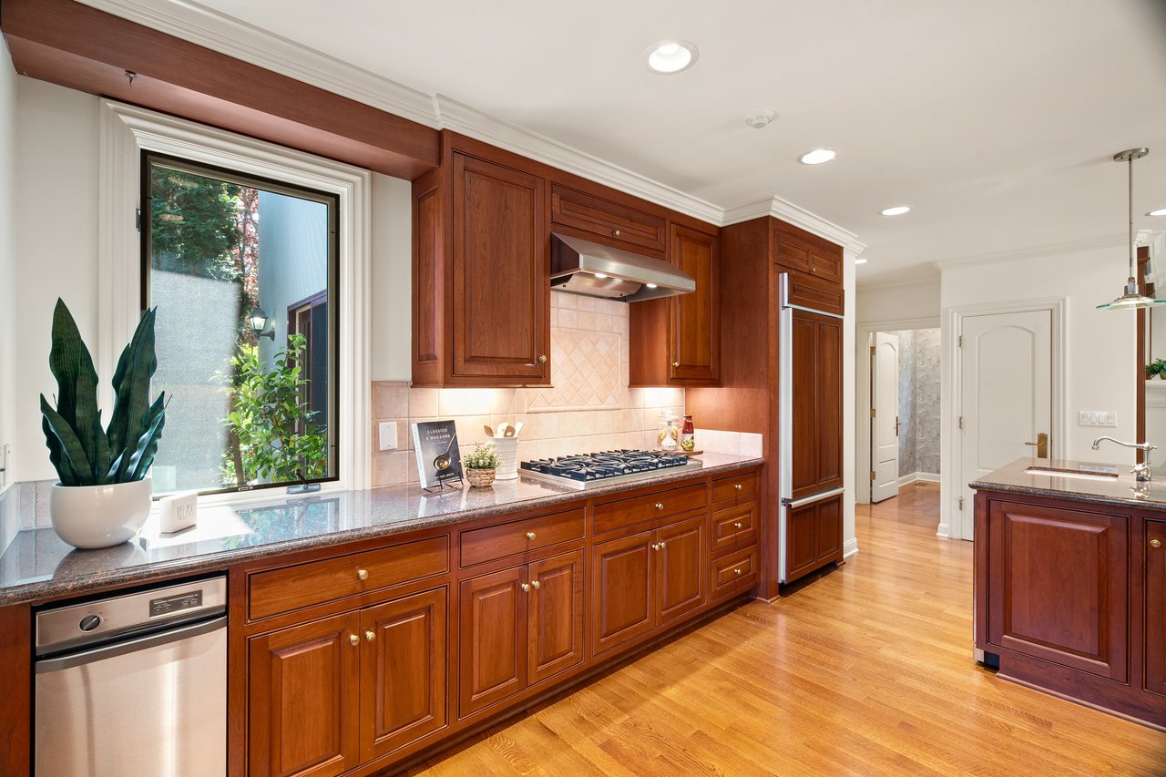 14471 Springer Avenue, Saratoga