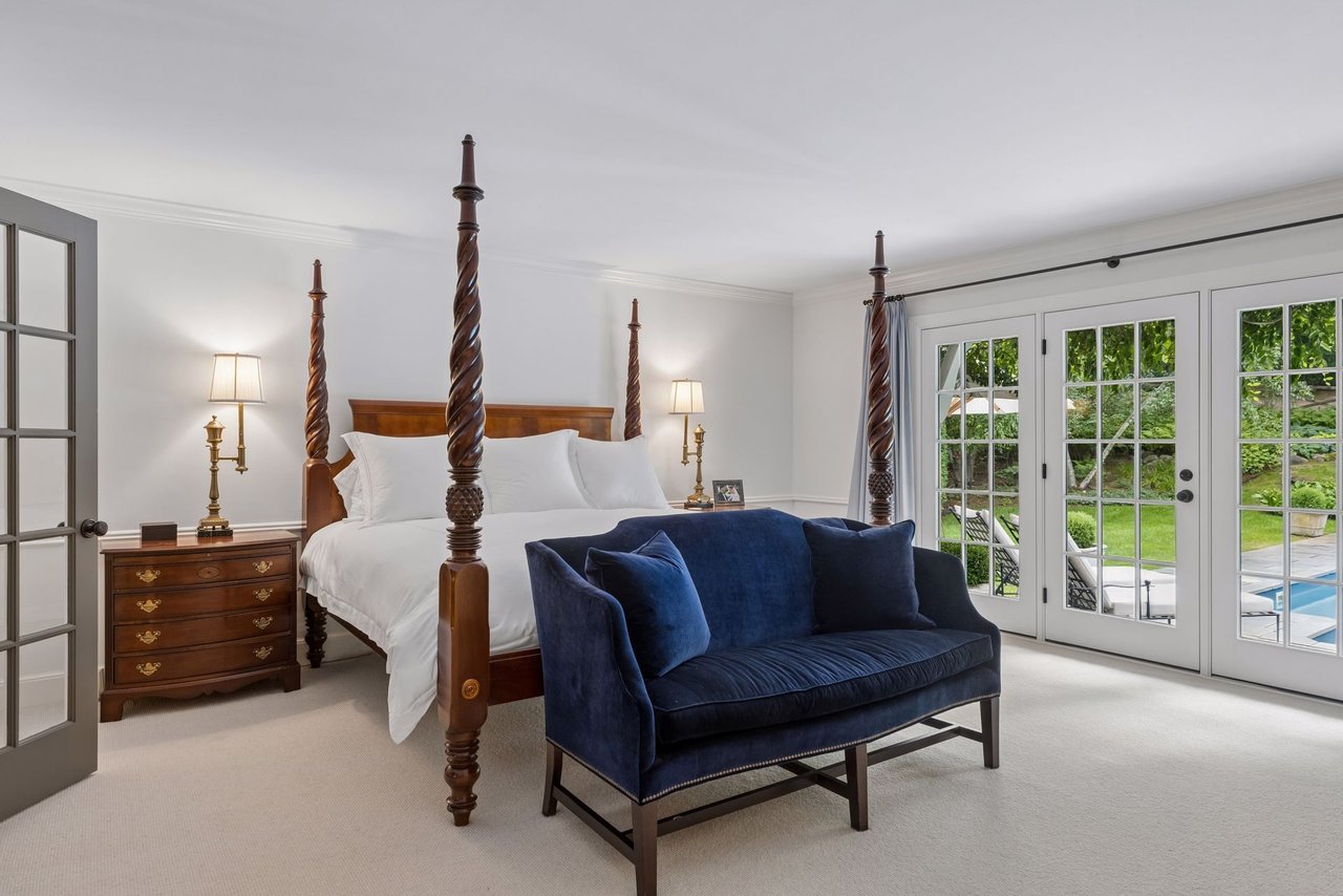 235 Hollander Road, Wayzata