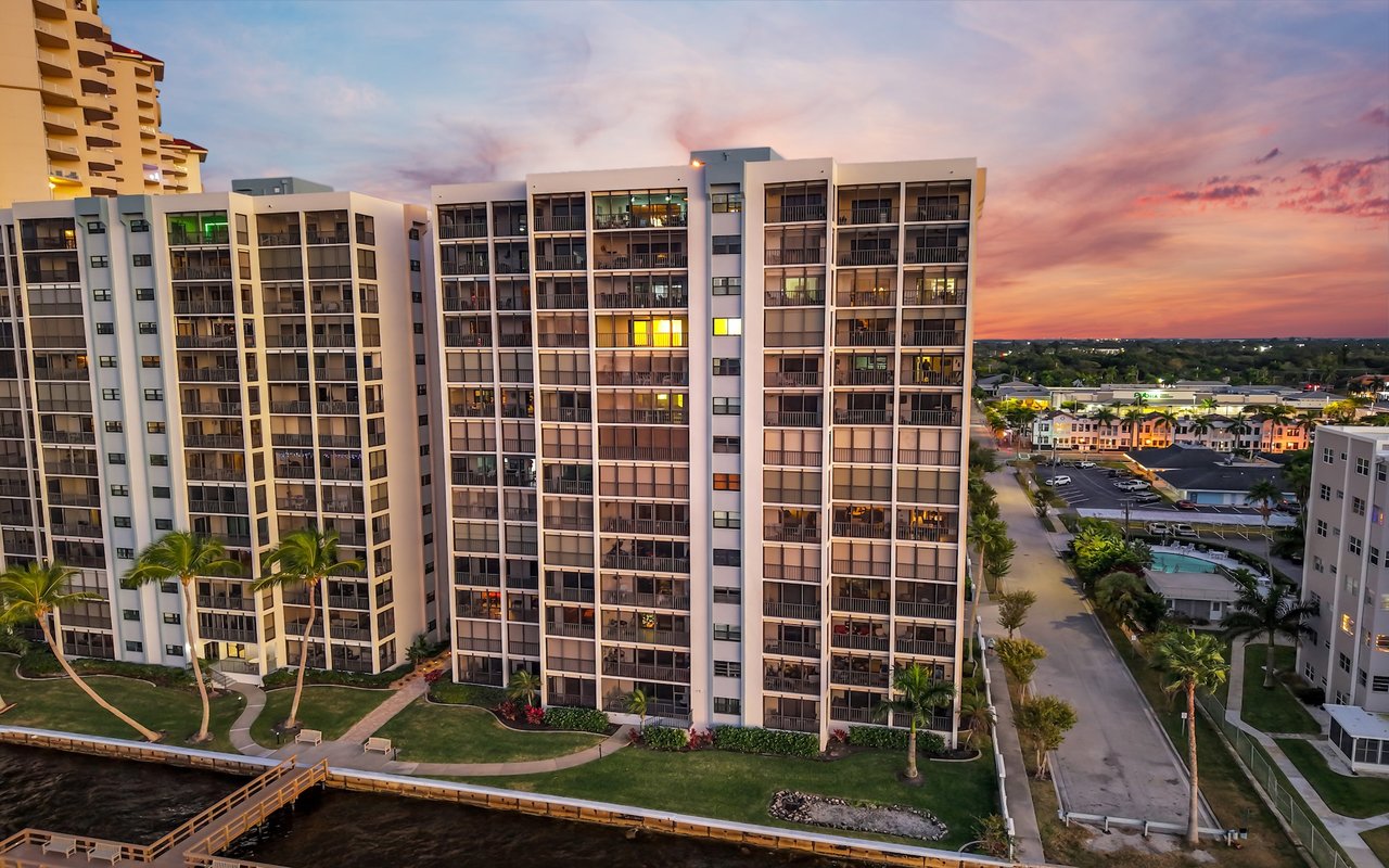 1925 Clifford St #1102