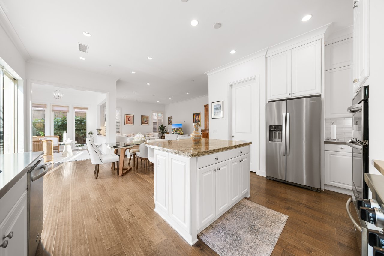 63 Acorn Gln, Irvine, CA 92620