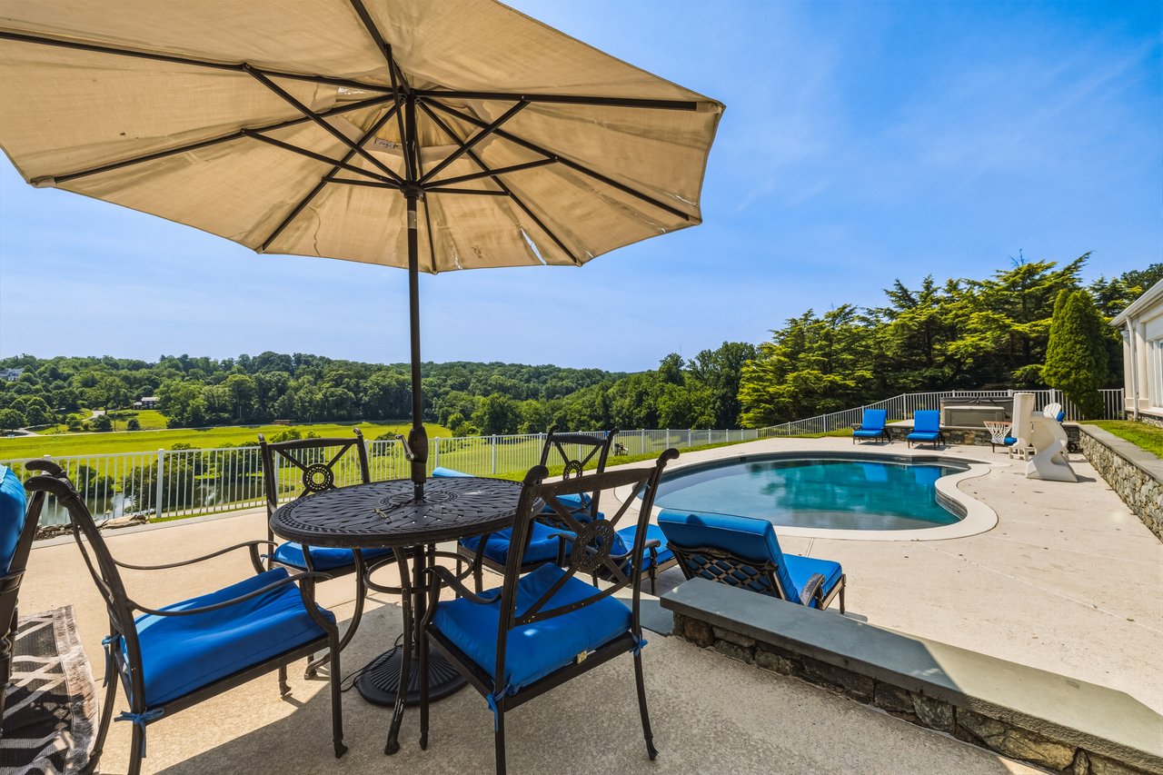 55 Acre Monkton Estate Farm