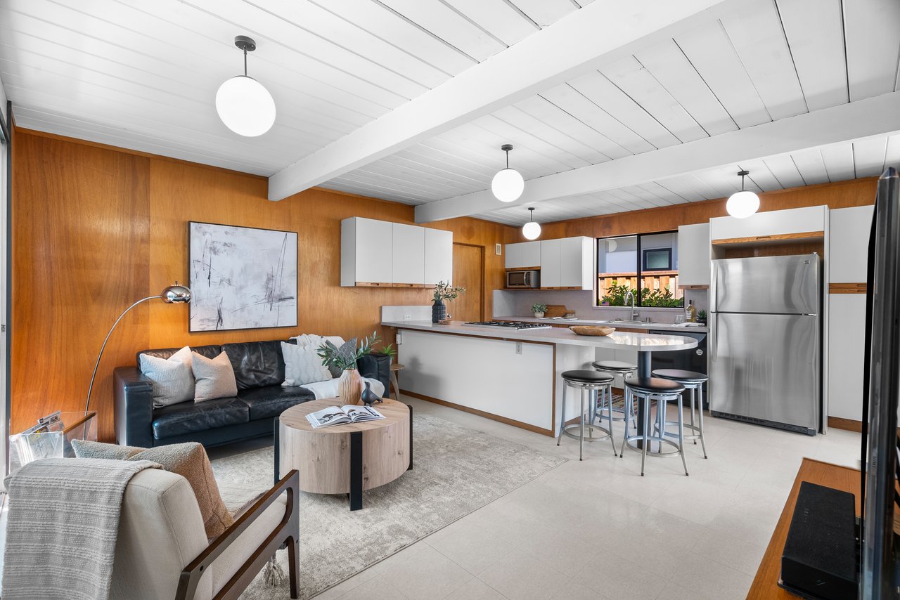 2326 Fairglen Drive