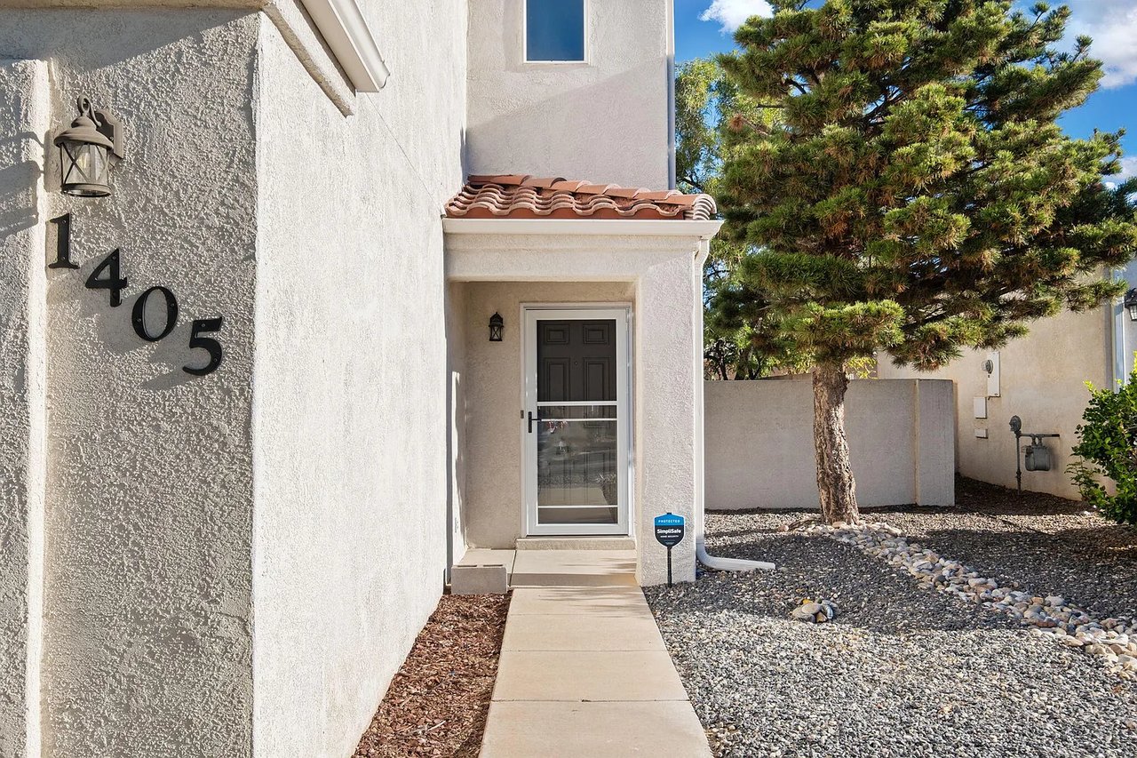 1405 Villa Candela, NE
