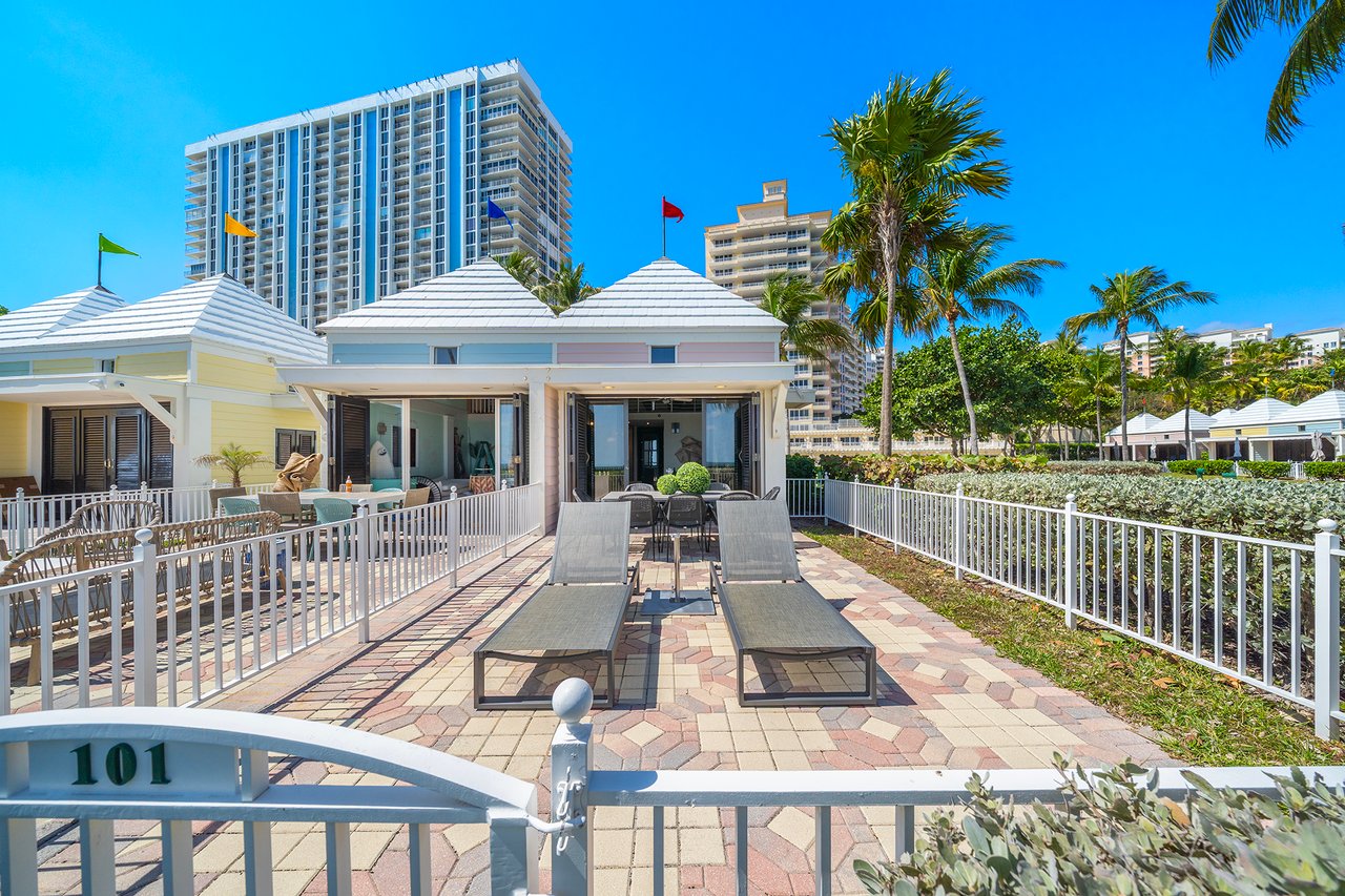 797 Crandon Boulevard Cab 101