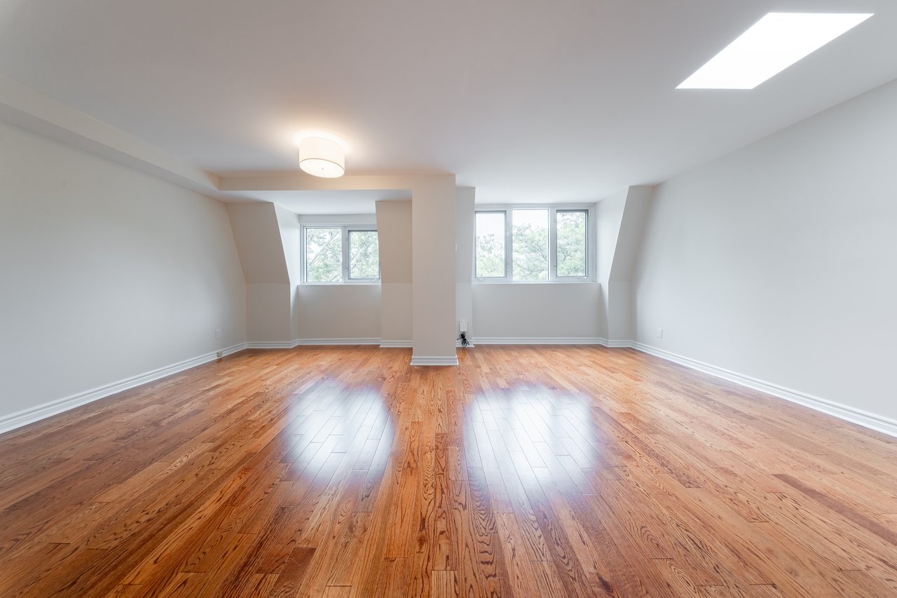 Leaside Living Simplified