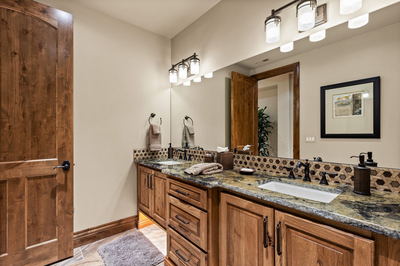 11328 Dante Circle