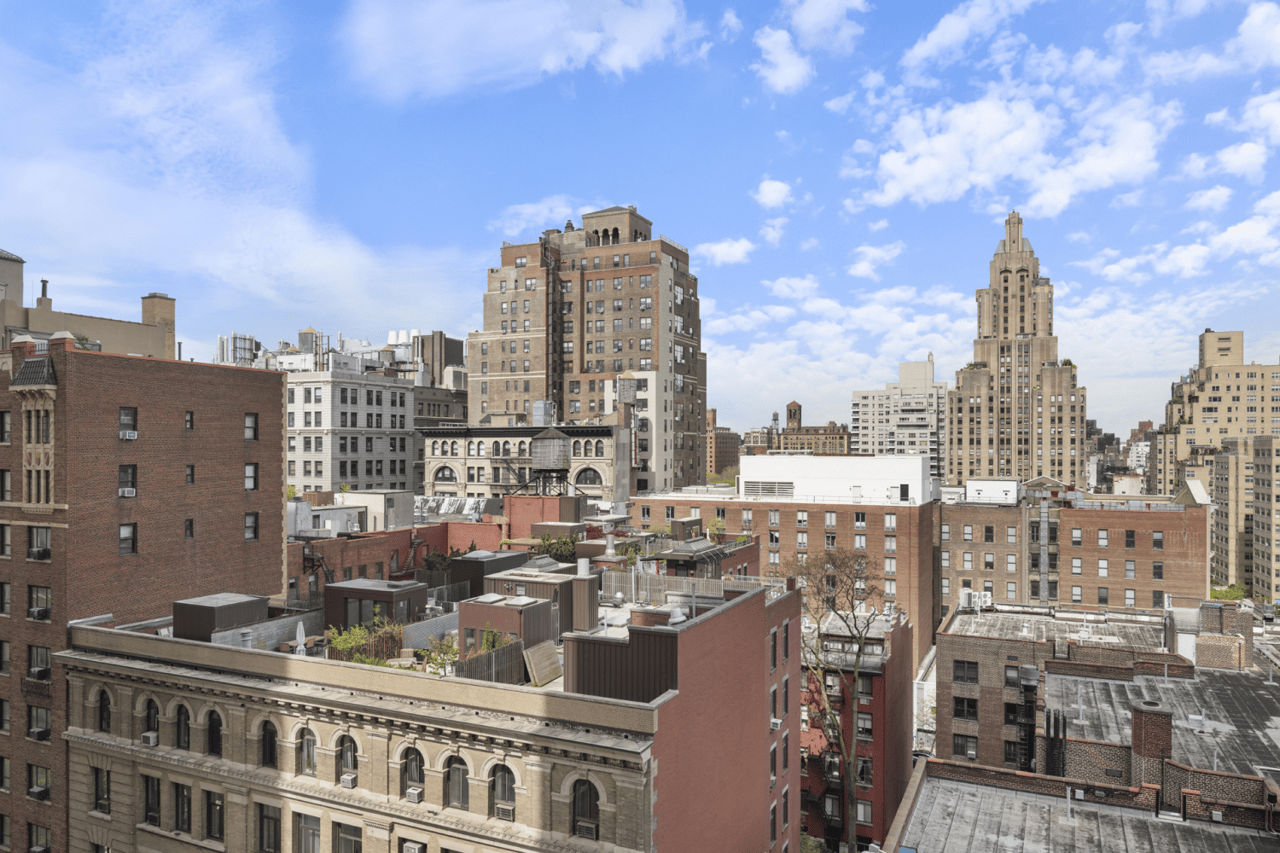 60 East 8th Street, Apt 11D