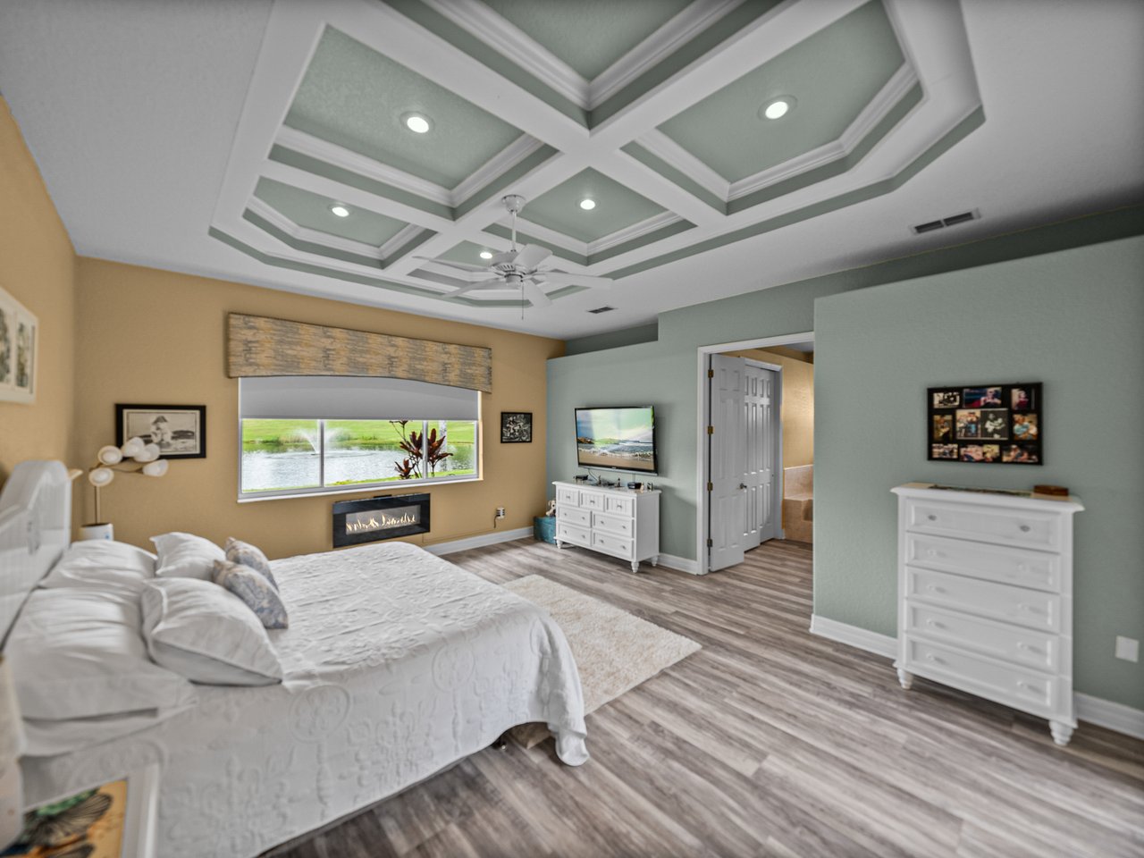 12413 WOODLANDS CIR