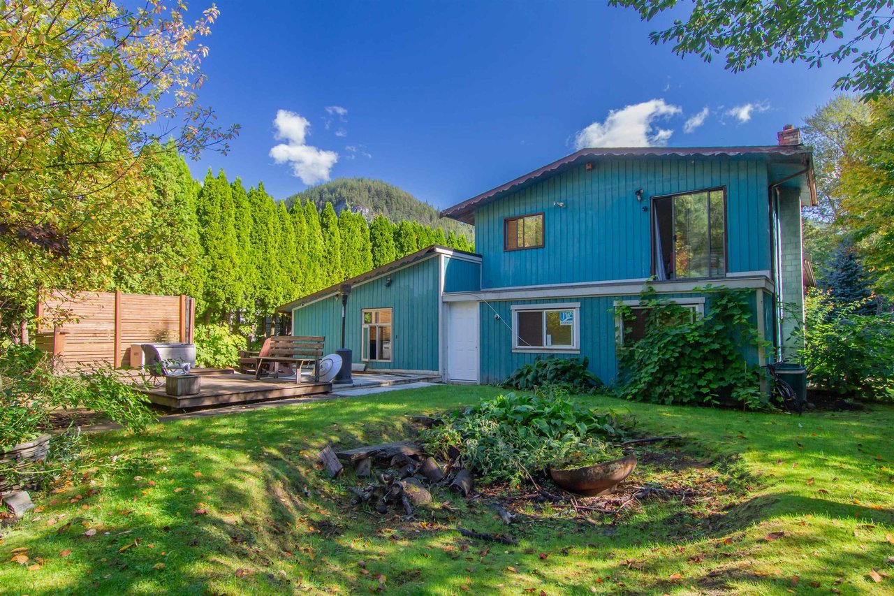 41315 Kingswood Dr