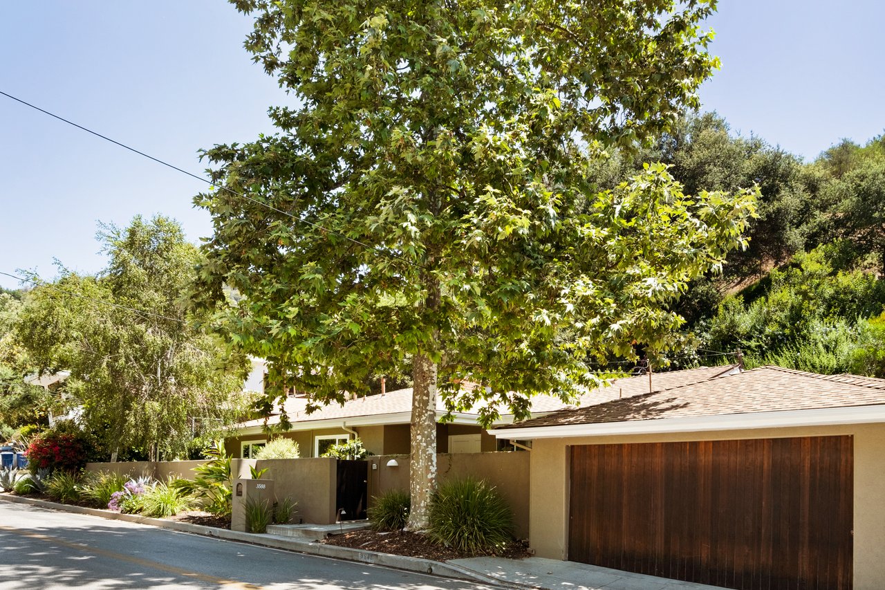 3588 Mandeville Canyon Road, Brentwood