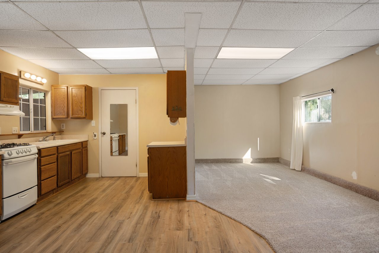 7817 E. Sandberg Lane