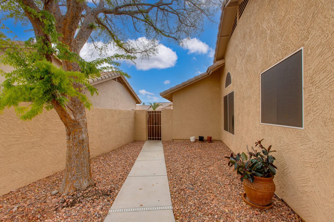 8942 West Sequoia Drive