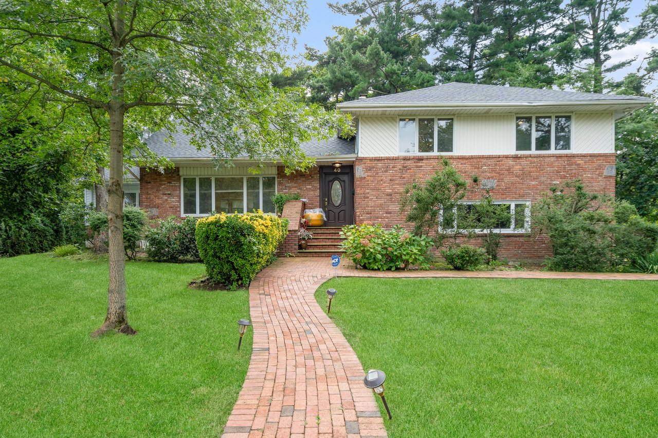 40 Pool Drive, Roslyn - RENTAL