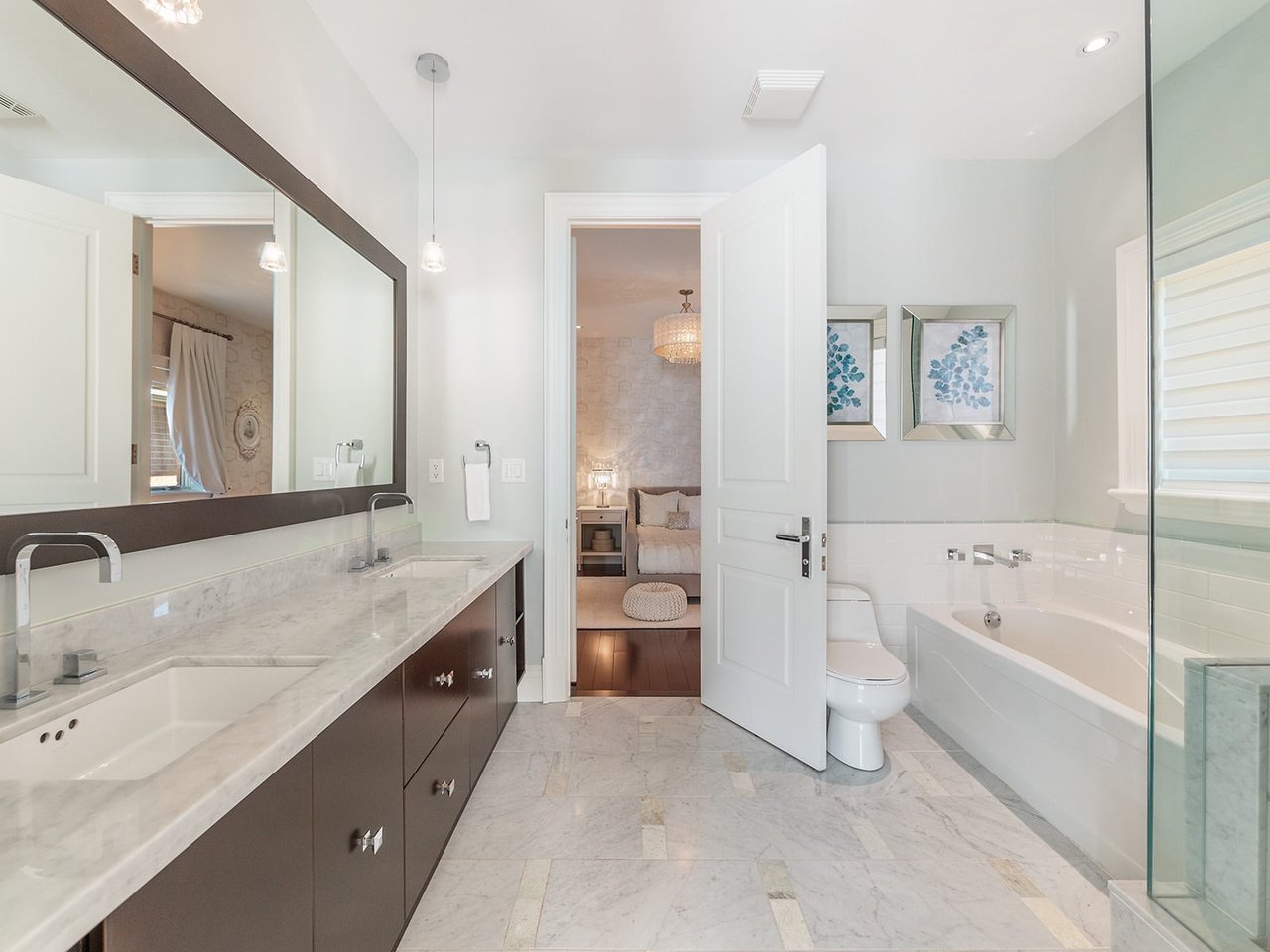 2311 Lyndhurst Dr