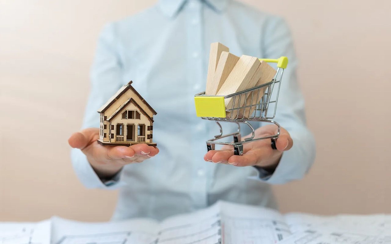 Buying vs. Building: Which is Right for You at Lake Anna?