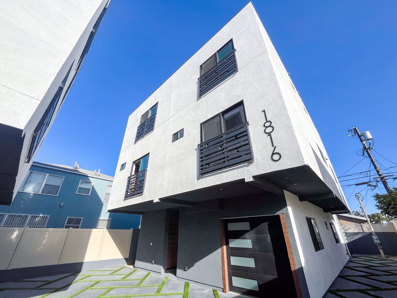 Brand-New 5-Unit Multifamily in Prime Los Angeles